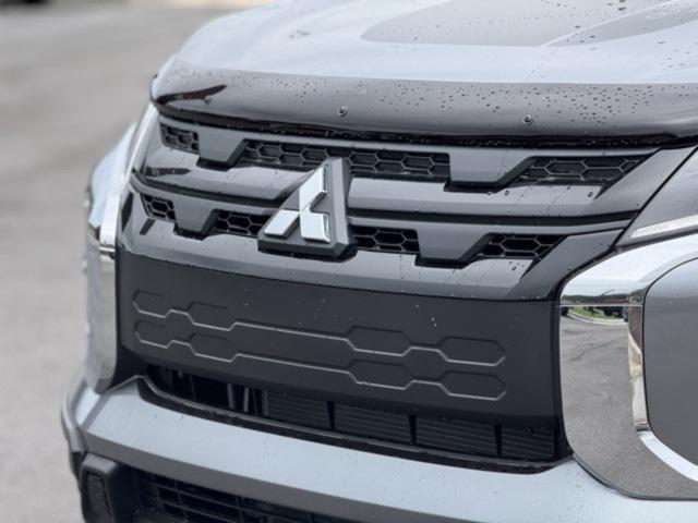 new 2025 Mitsubishi Outlander Sport car