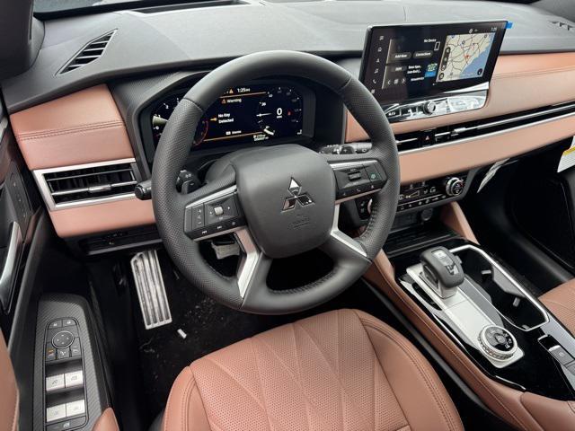 new 2025 Mitsubishi Outlander car, priced at $46,790