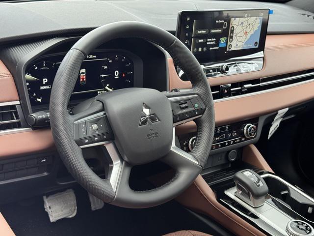 new 2025 Mitsubishi Outlander car, priced at $46,790
