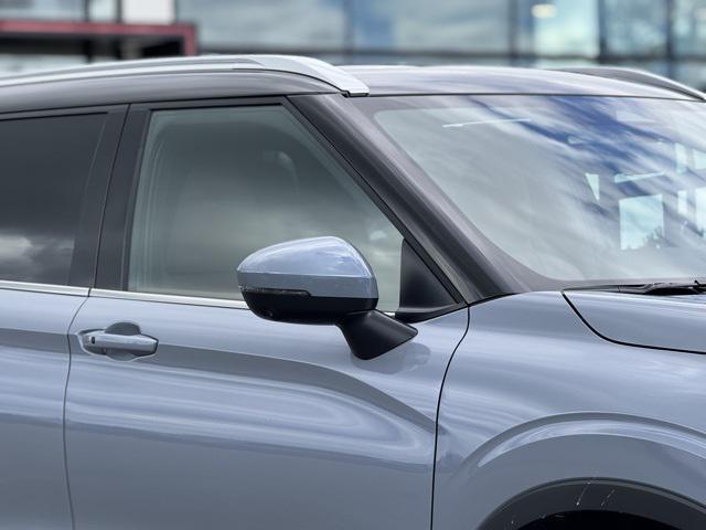new 2025 Mitsubishi Outlander car, priced at $46,790