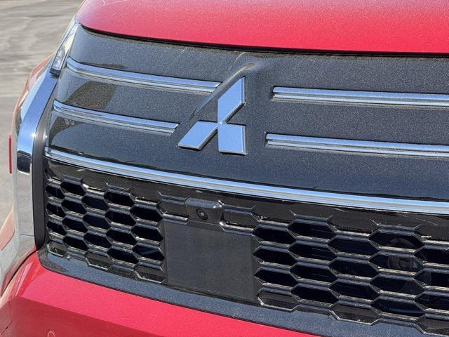 new 2025 Mitsubishi Outlander car, priced at $32,991