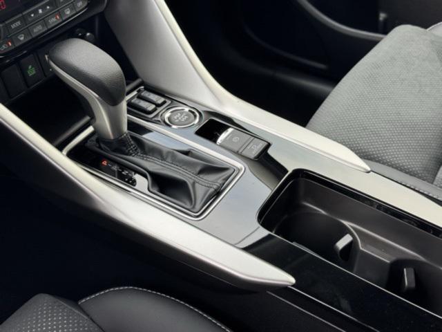 new 2025 Mitsubishi Eclipse Cross car, priced at $33,425