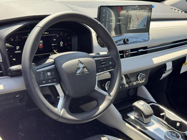 new 2025 Mitsubishi Outlander car, priced at $33,991