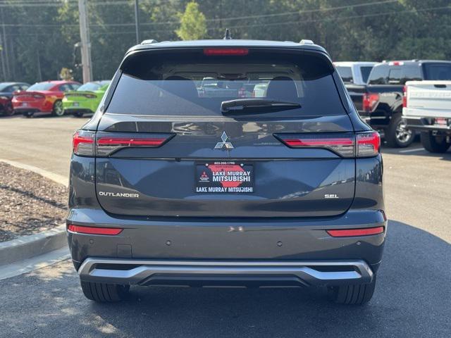 new 2025 Mitsubishi Outlander car, priced at $40,905