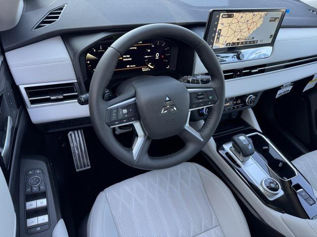 new 2025 Mitsubishi Outlander car, priced at $40,905