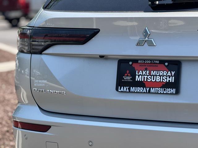 new 2025 Mitsubishi Outlander car, priced at $34,991