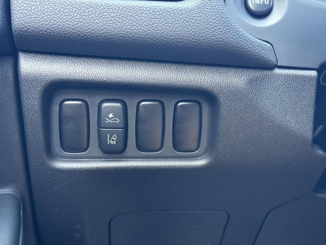 new 2025 Mitsubishi Outlander Sport car