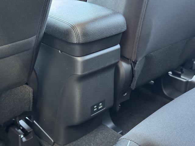 new 2025 Mitsubishi Outlander Sport car