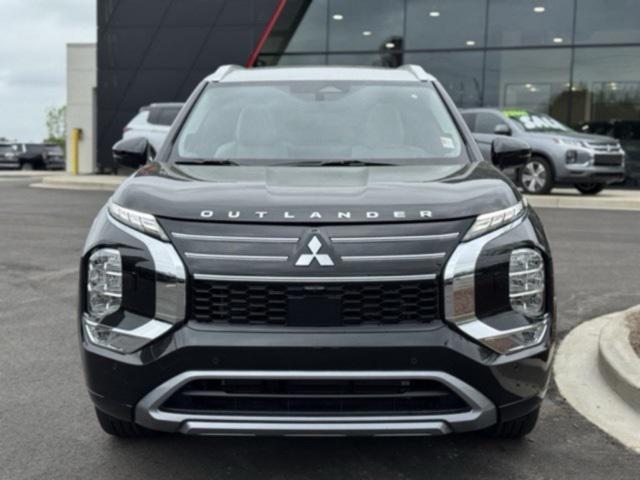 new 2025 Mitsubishi Outlander car, priced at $39,491