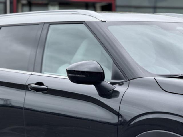 new 2025 Mitsubishi Outlander car, priced at $39,491