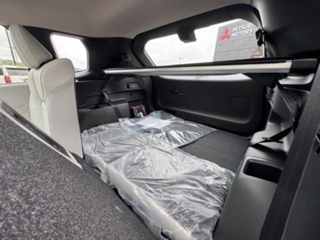 new 2025 Mitsubishi Outlander car, priced at $39,491