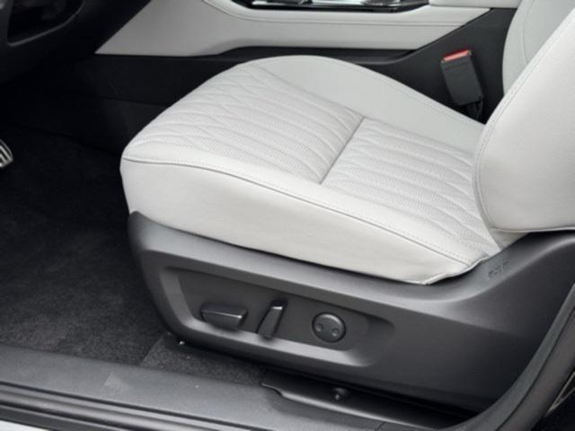 new 2025 Mitsubishi Outlander car, priced at $39,491