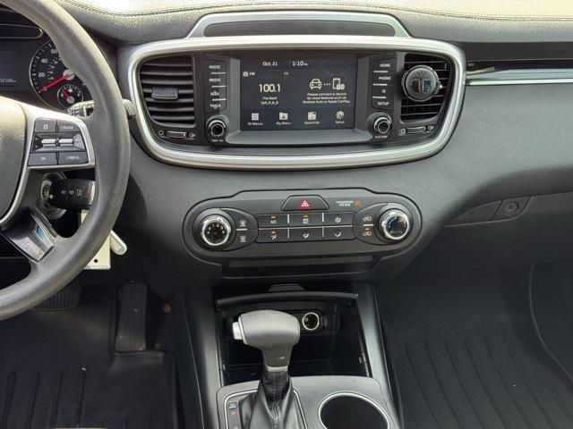 used 2020 Kia Sorento car, priced at $13,691