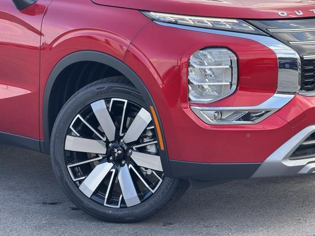 new 2025 Mitsubishi Outlander car, priced at $39,940