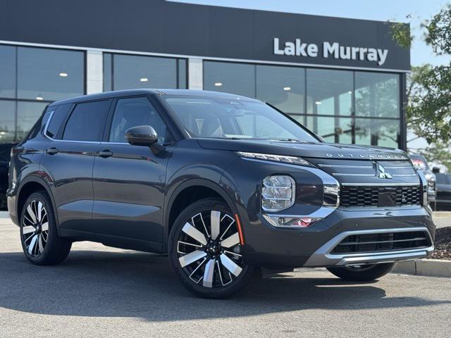 new 2025 Mitsubishi Outlander car, priced at $39,345