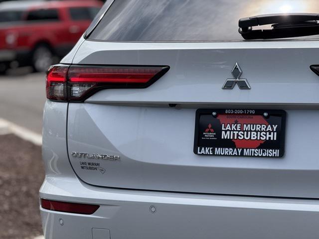new 2025 Mitsubishi Outlander PHEV car, priced at $34,991