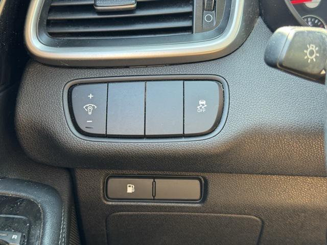 used 2020 Kia Sorento car, priced at $8,991