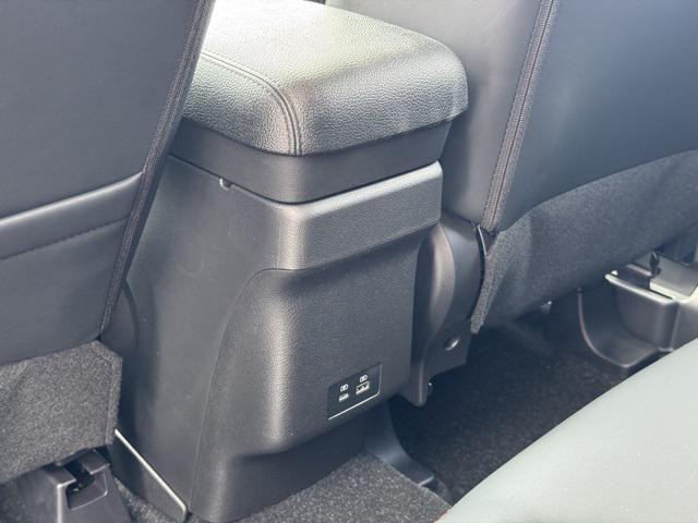 new 2025 Mitsubishi Outlander Sport car, priced at $31,100