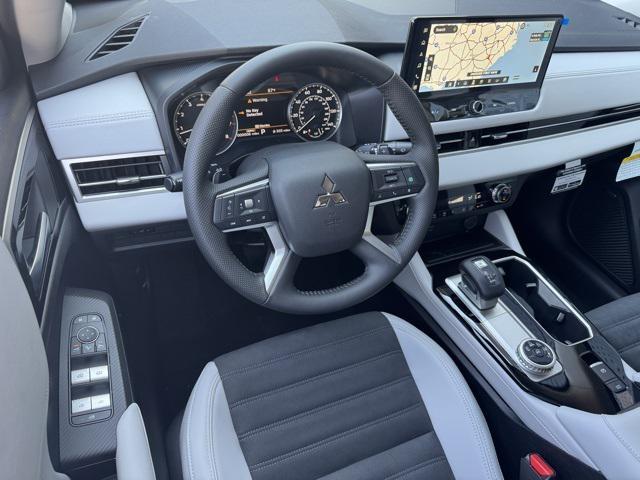 new 2025 Mitsubishi Outlander car, priced at $36,700