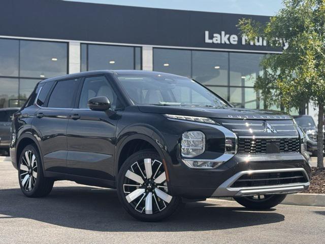 new 2025 Mitsubishi Outlander car, priced at $36,700