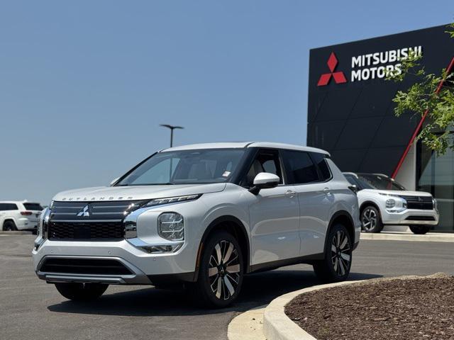 new 2025 Mitsubishi Outlander car, priced at $32,991