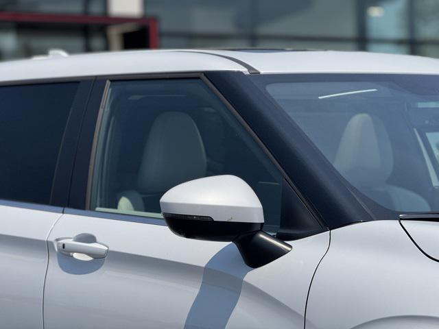 new 2025 Mitsubishi Outlander car, priced at $32,991
