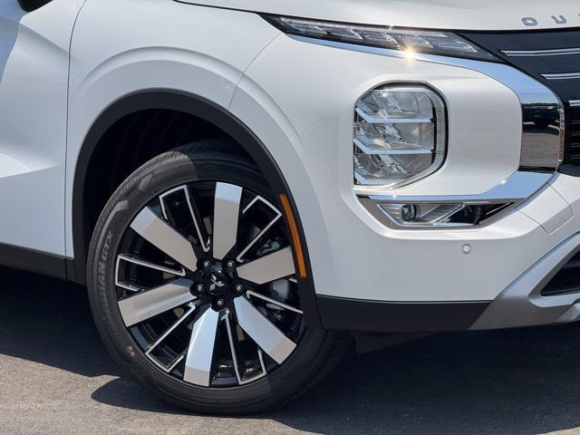 new 2025 Mitsubishi Outlander car, priced at $32,991