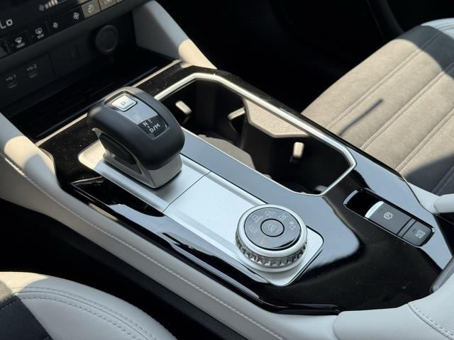 new 2025 Mitsubishi Outlander car, priced at $32,991