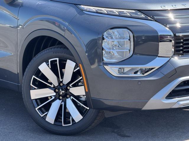 new 2025 Mitsubishi Outlander car, priced at $44,455