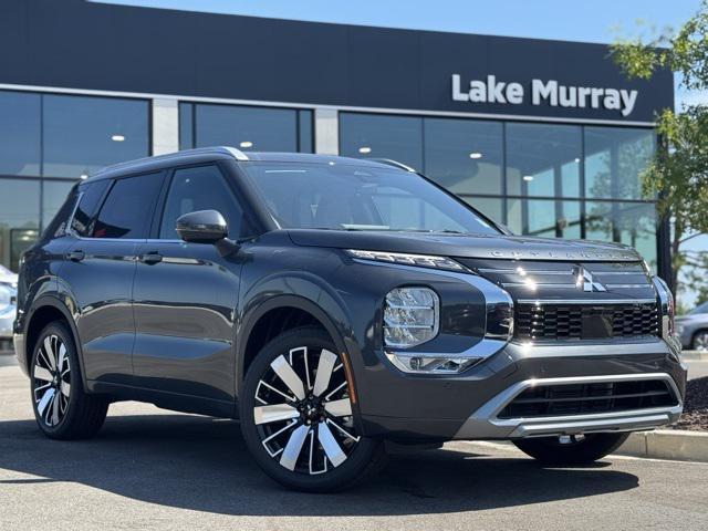 new 2025 Mitsubishi Outlander car, priced at $44,455