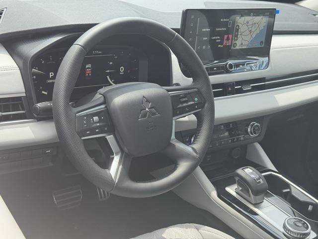 new 2025 Mitsubishi Outlander car, priced at $35,991