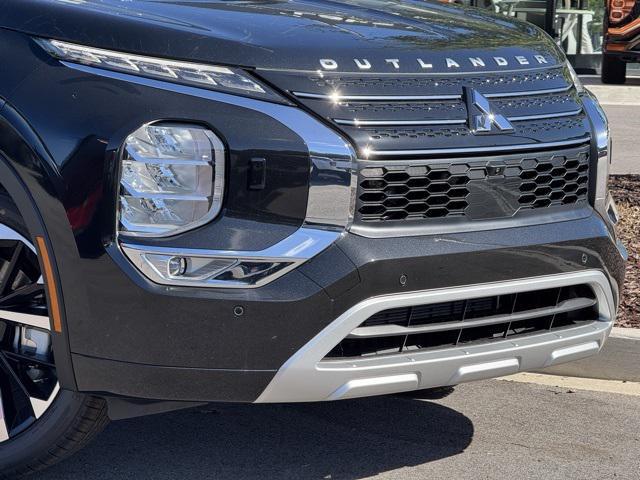 new 2025 Mitsubishi Outlander PHEV car