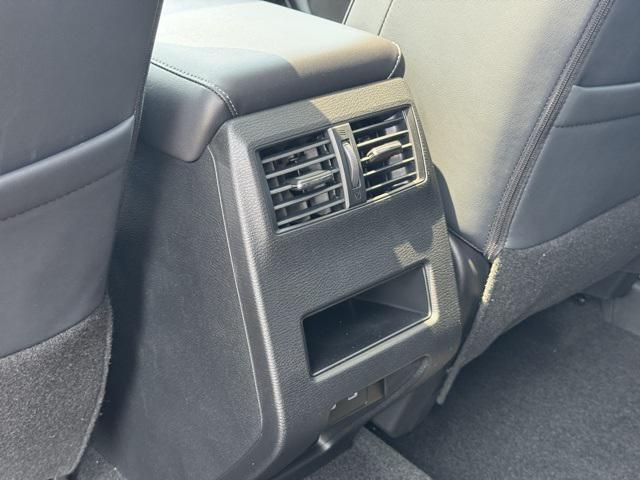 new 2025 Mitsubishi Outlander car, priced at $39,880
