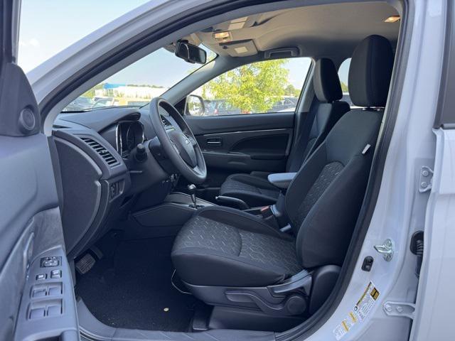 new 2025 Mitsubishi Outlander Sport car, priced at $29,615