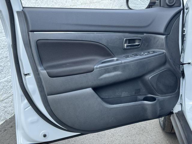 new 2025 Mitsubishi Outlander Sport car, priced at $29,615