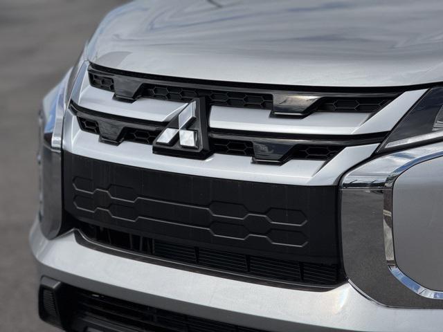 new 2025 Mitsubishi Outlander Sport car, priced at $31,100