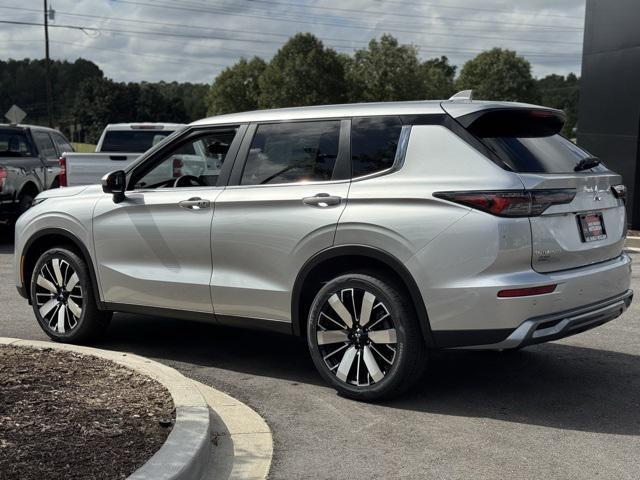 new 2025 Mitsubishi Outlander car, priced at $41,245