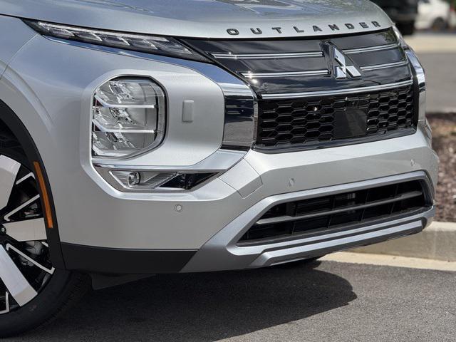 new 2025 Mitsubishi Outlander car, priced at $41,245