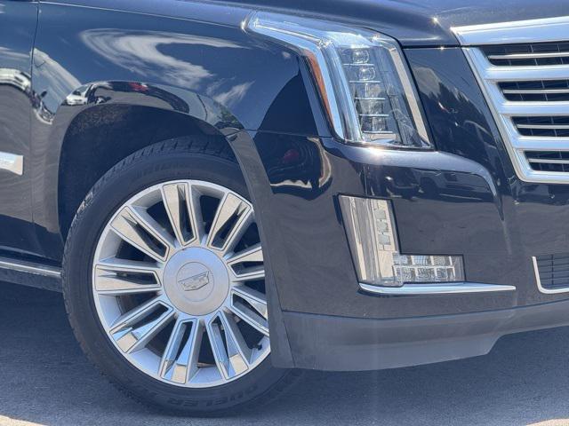used 2016 Cadillac Escalade ESV car, priced at $33,991