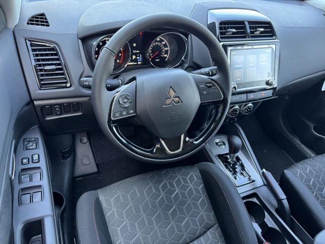 new 2025 Mitsubishi Outlander Sport car