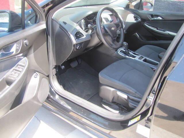 used 2017 Chevrolet Cruze car, priced at $7,995