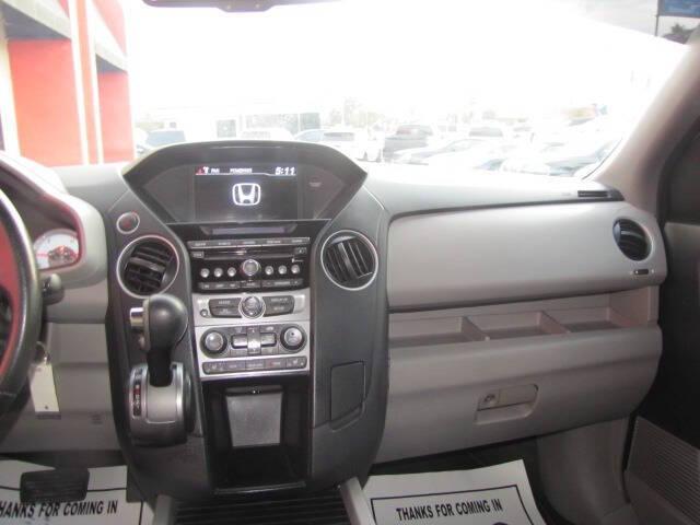 used 2015 Honda Pilot car, priced at $13,995