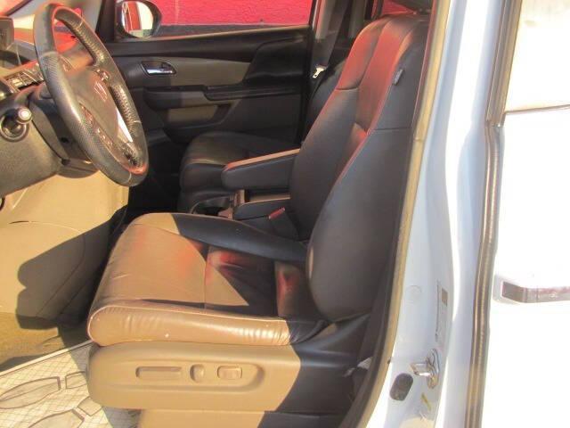 used 2014 Honda Odyssey car, priced at $10,995