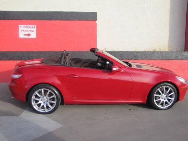 used 2006 Mercedes-Benz SLK-Class car, priced at $10,995