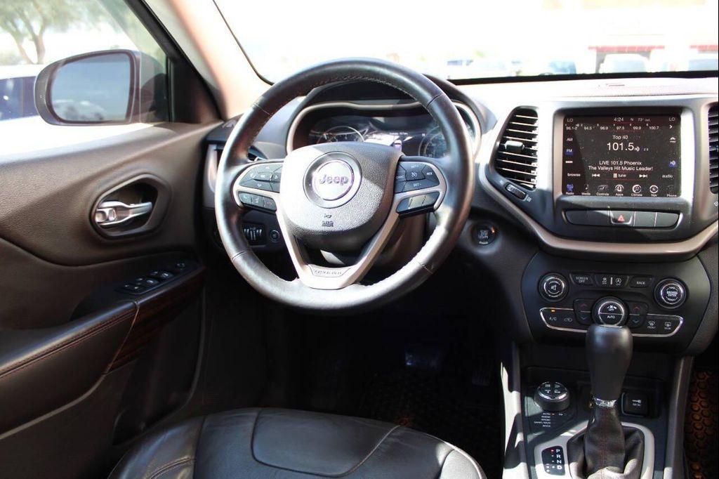 used 2015 Jeep Cherokee car, priced at $9,995