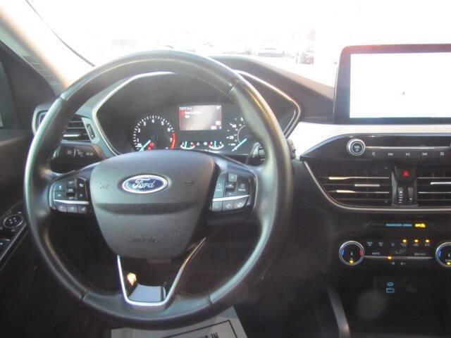 used 2022 Ford Escape car, priced at $14,995