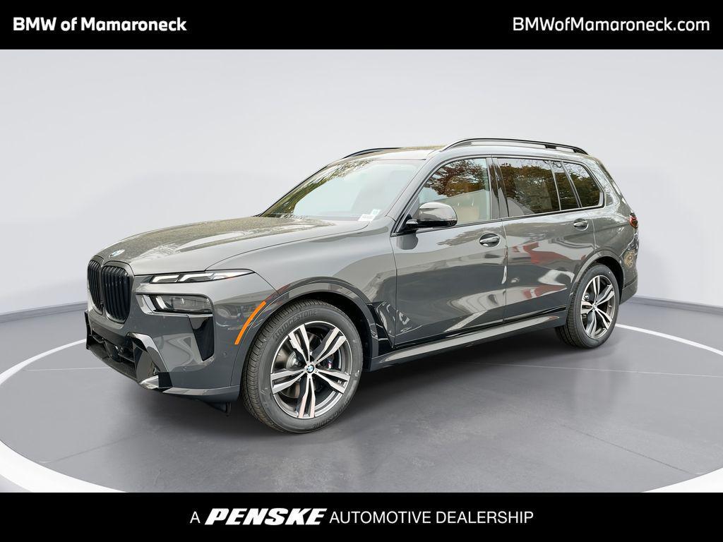 new 2026 BMW X7 car, priced at $100,530