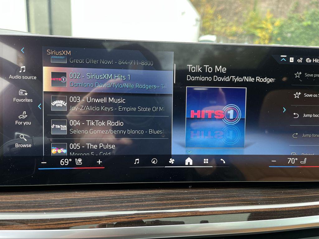 new 2026 BMW X7 car, priced at $100,530