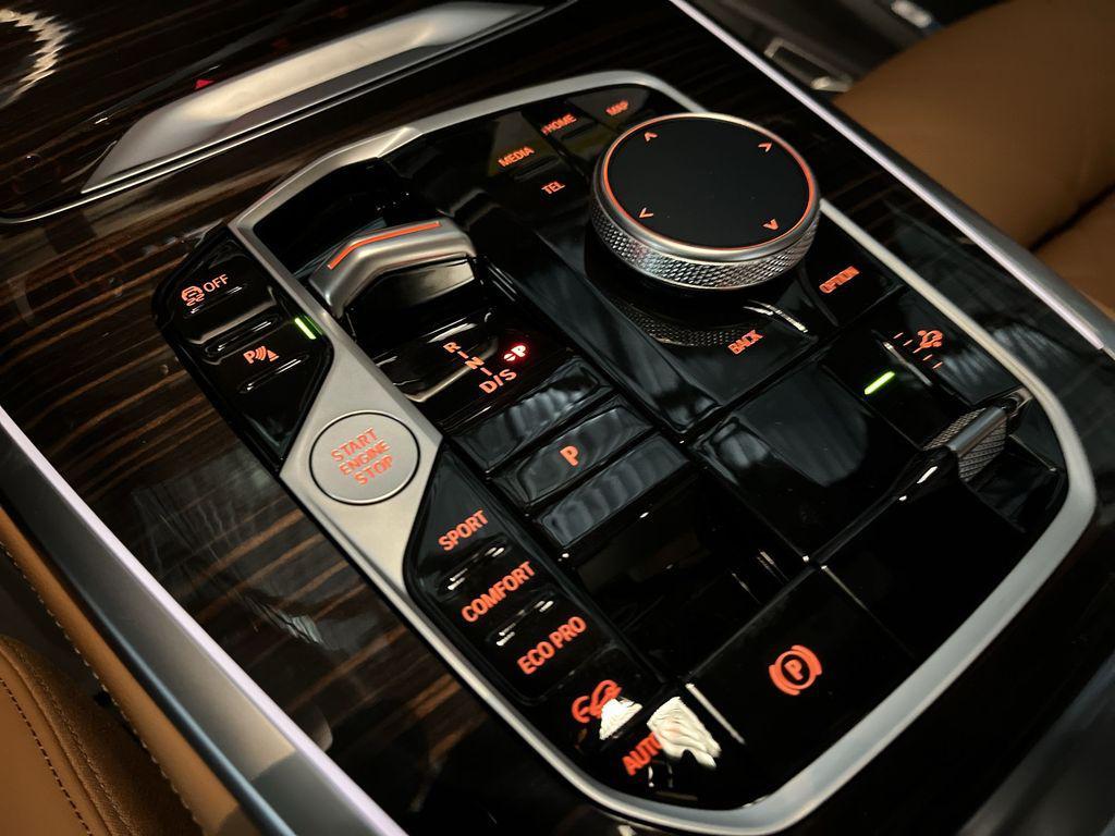 new 2026 BMW X7 car, priced at $98,580