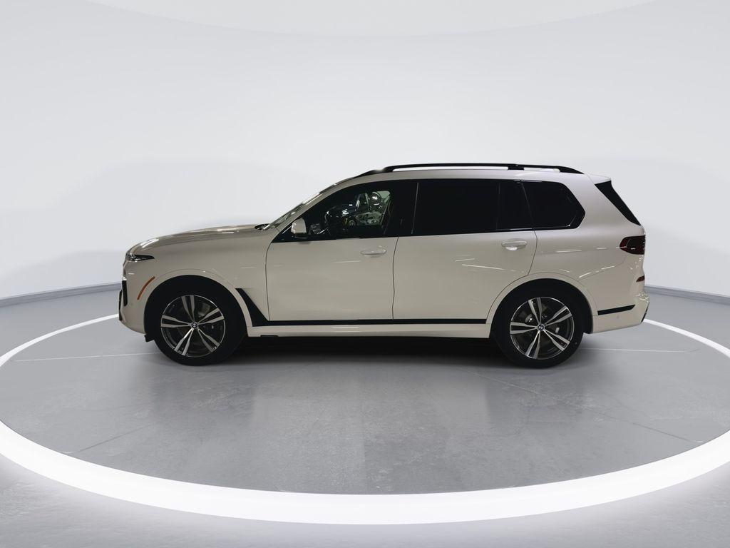 new 2026 BMW X7 car, priced at $98,580